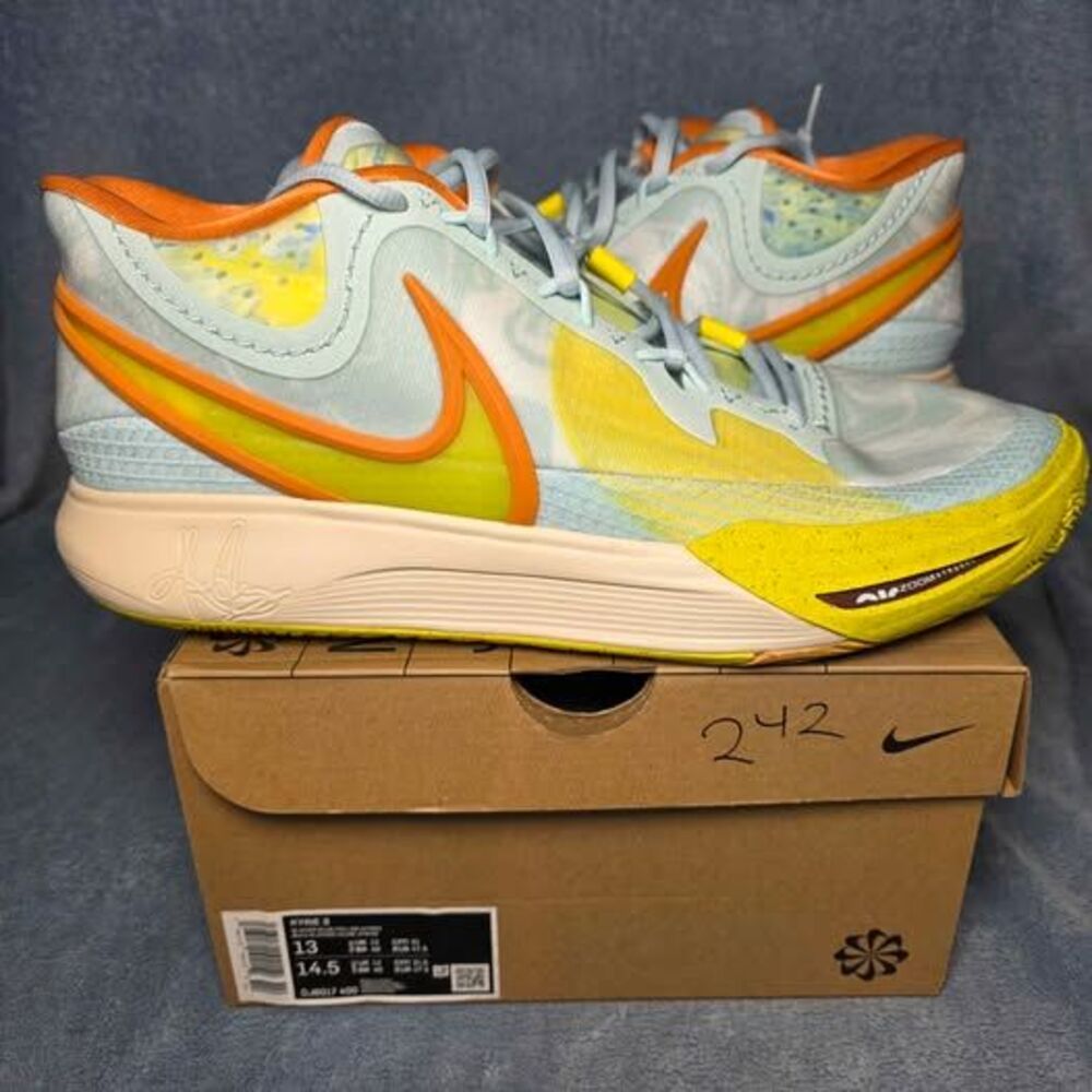 Nike Kyrie 8 Glacier Blue/Yellow Strike Mens Size 13